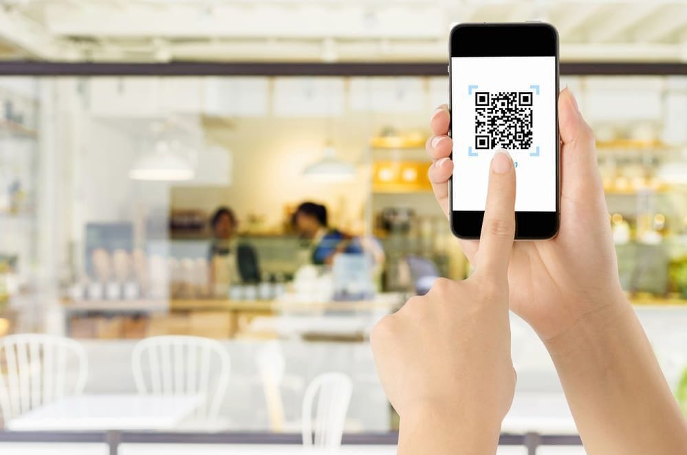 Varias plataformas ofrecen a los comercios físicos la opción de pagos presenciales con Bizum a través de QR